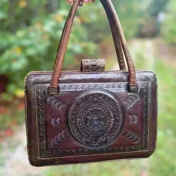 Vintage leather bag. Montabur. Hand made in Mexic. tooled leather. Matador. 3D - Picture 4 of 13